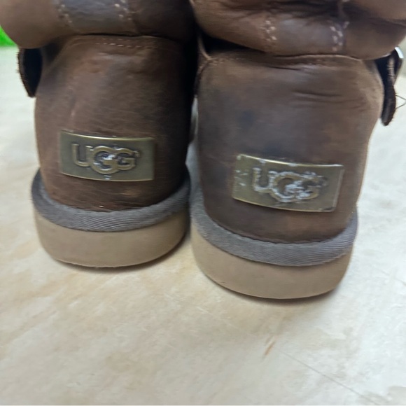 UGG Brown Leather Boots - Picture 5 of 14